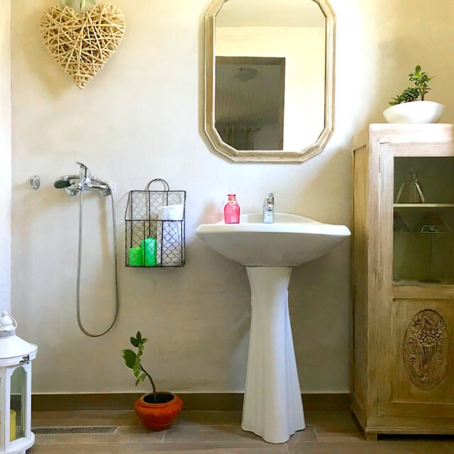 Bathroom with Shower 1